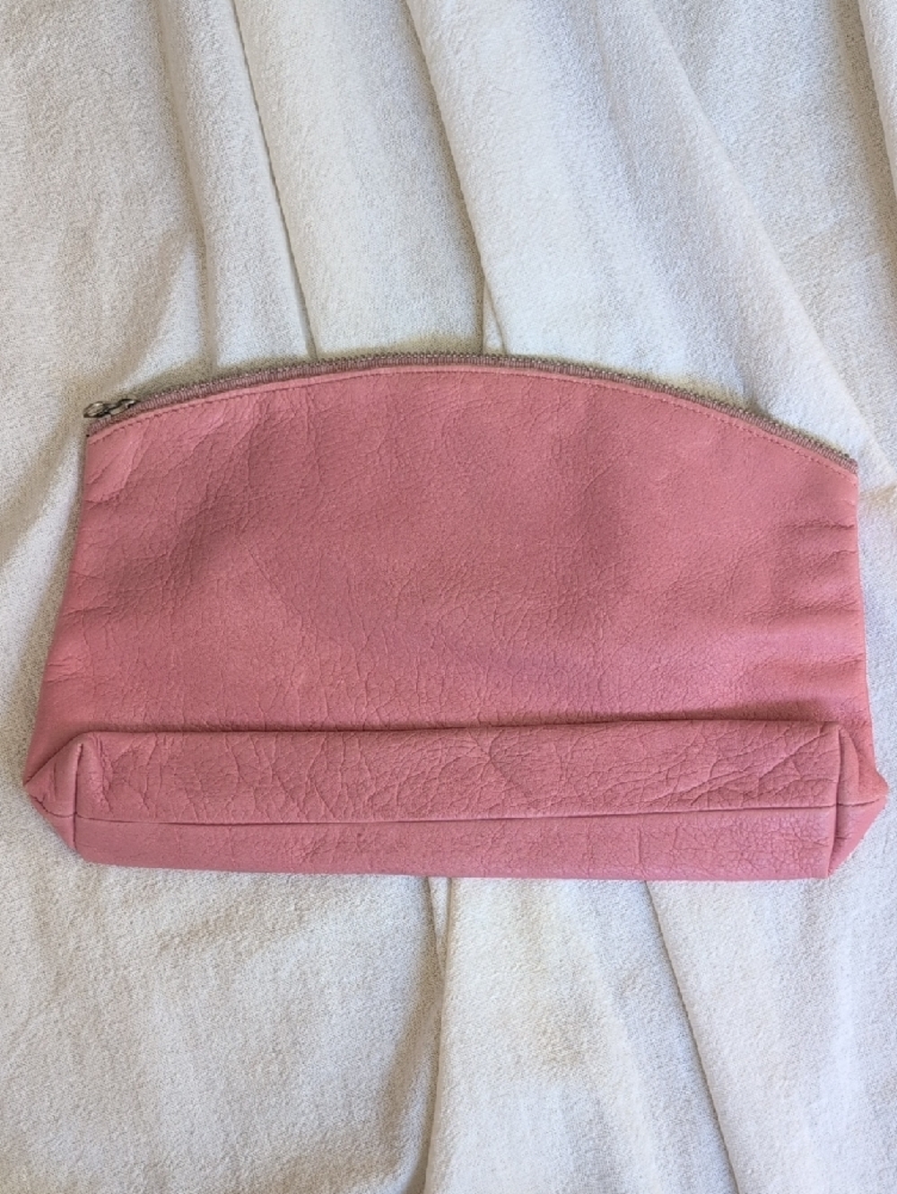 Baggu Blush Leather Clutch - Picture 5 of 8